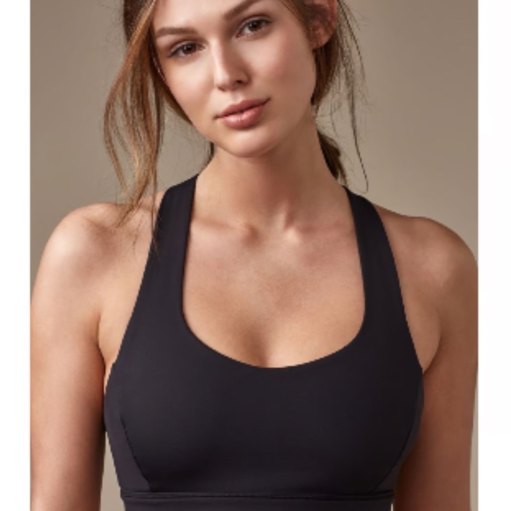Lululemon Free to be Serene sports bra